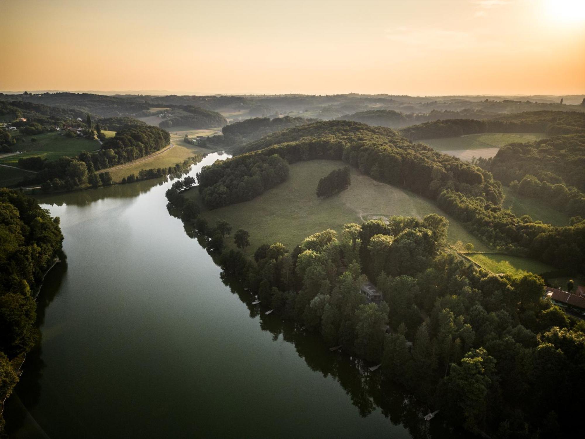 Falkensteiner Premium Camping Lake Blagus Sveti Jurij ob Scavnici Exterior foto